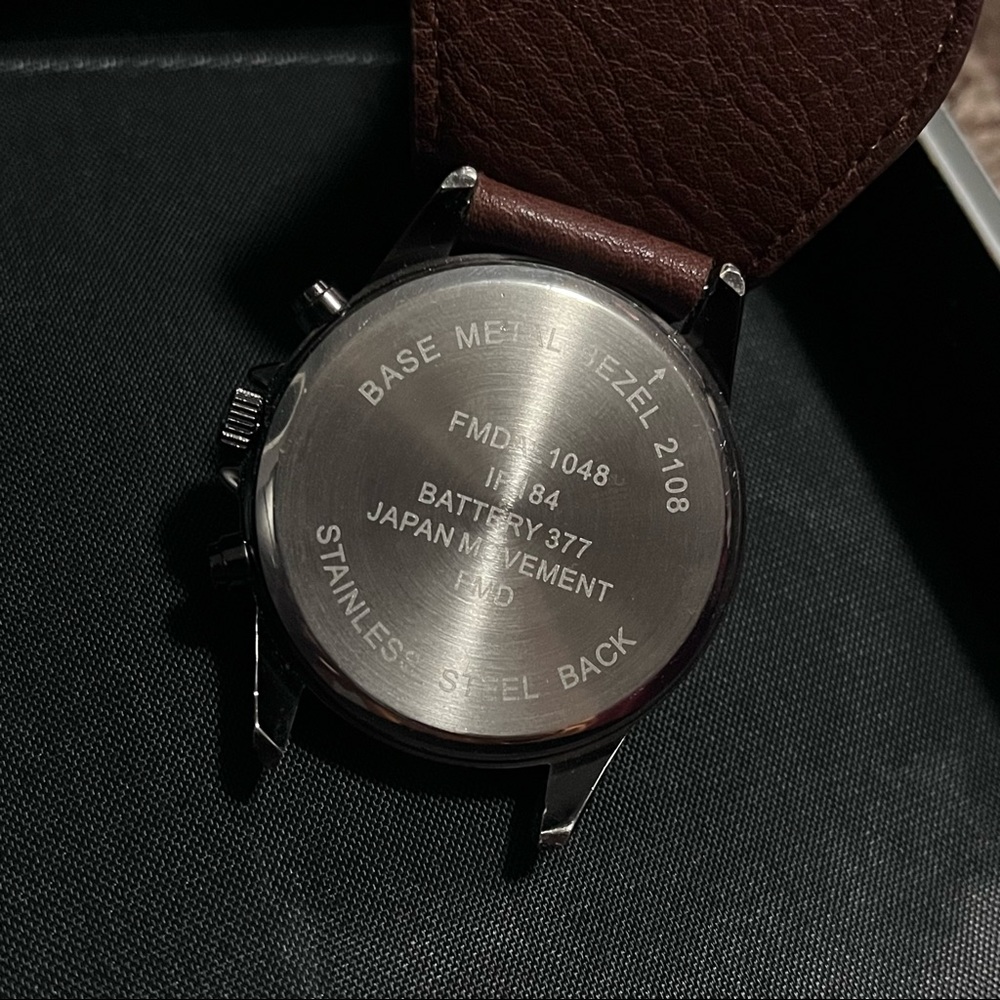 Mens Wristwatch - Picture 2 of 15